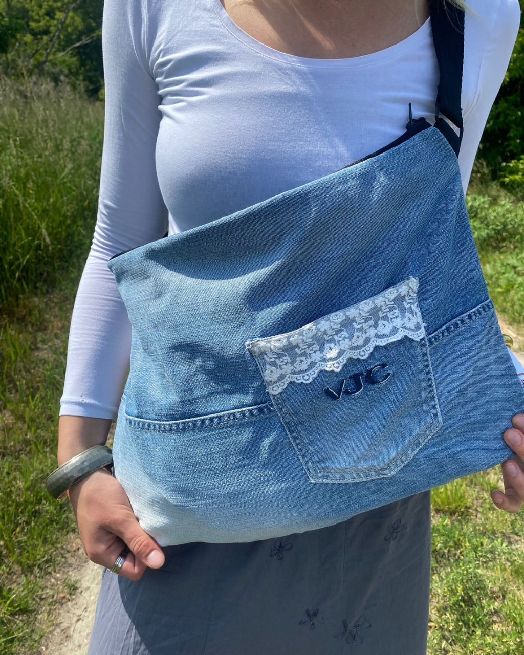 Tasche, Umhängetasche, Cross Body Bag Jeans mit Spitze, Upcycling